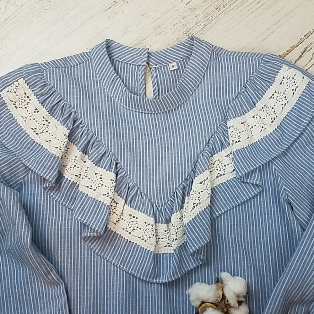 Lace and Ruffle Striped Blouse - Picture 3 of 4